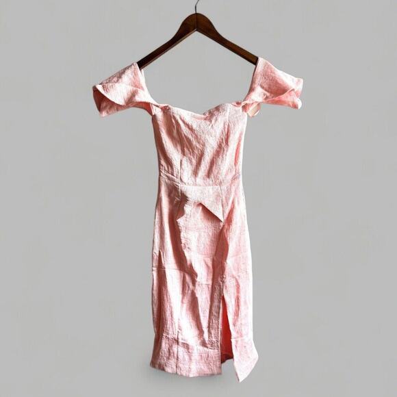 💖🛍️ELLIAT Dress Acacia Crape Textured Off Shoulder Pleated Slit Knee Length - Picture 3 of 9